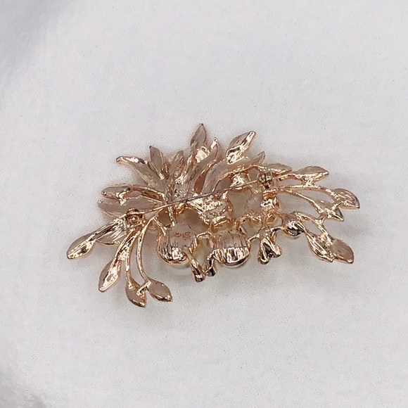 Vtg 90’s Brooch Floral AB Rhinestone Faux Pearl Statement Flower Leaf Estate 3” - Picture 4 of 7